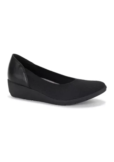 Maddie Wedged Flats