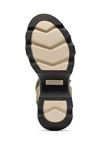 Kinetic Aura Y-Strap Sandals™