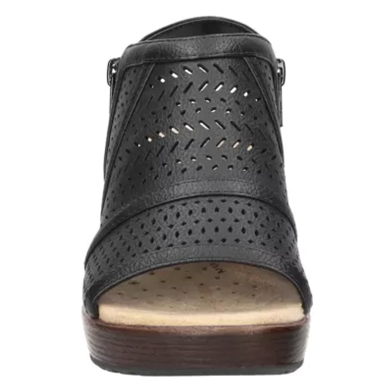 Evan Slip-Resistant Platform Sandals