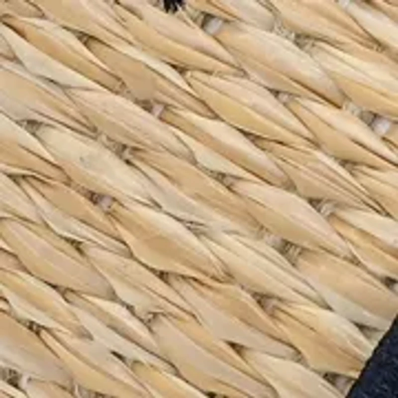 Astrid Scallop Trim Sandals