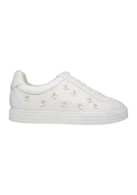 Lulu Sneakers