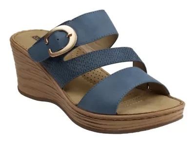 Women's Buckle Strap Wedge Sandal
