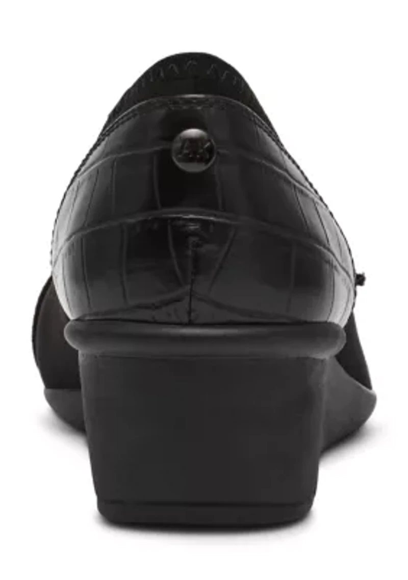 Wyatt Stretch Wedge Shoes