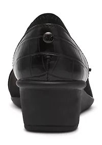 Wyatt Stretch Wedge Shoes