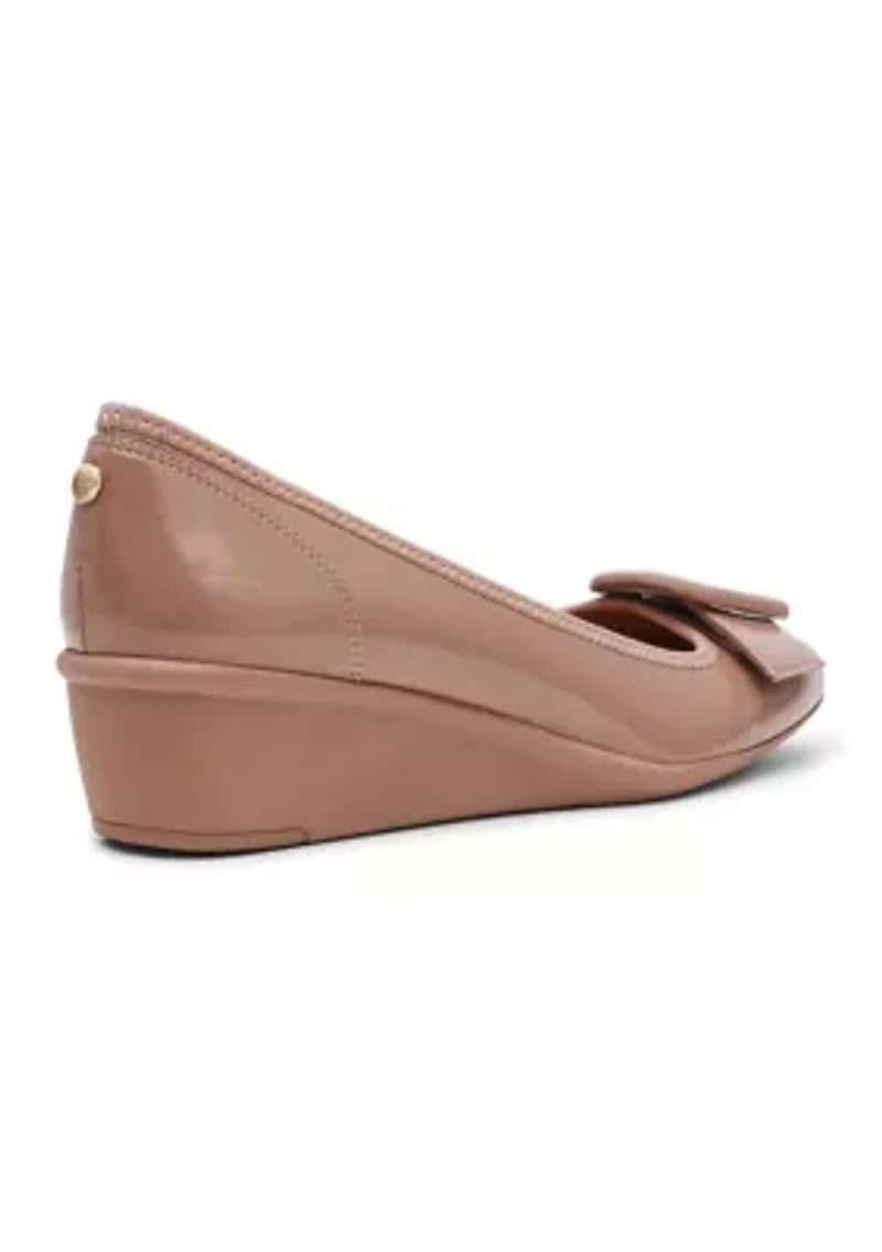 Wyatt Stretch Wedge Shoes