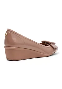 Wyatt Stretch Wedge Shoes