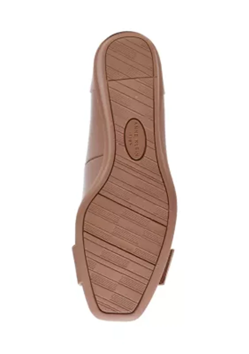 Wyatt Stretch Wedge Shoes
