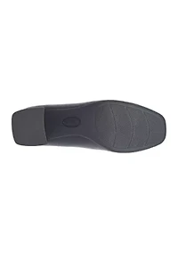 Payge Low Pumps