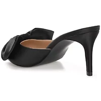 Tiarra Pumps