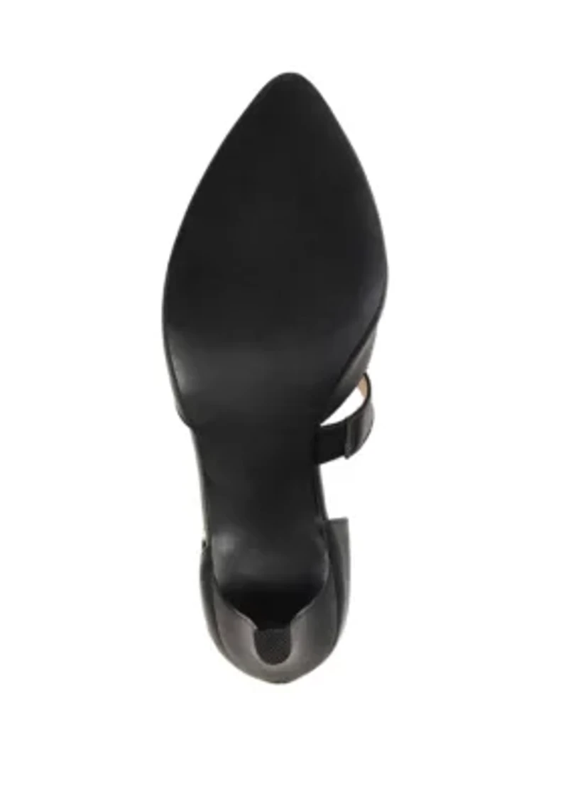 Tillis Pumps