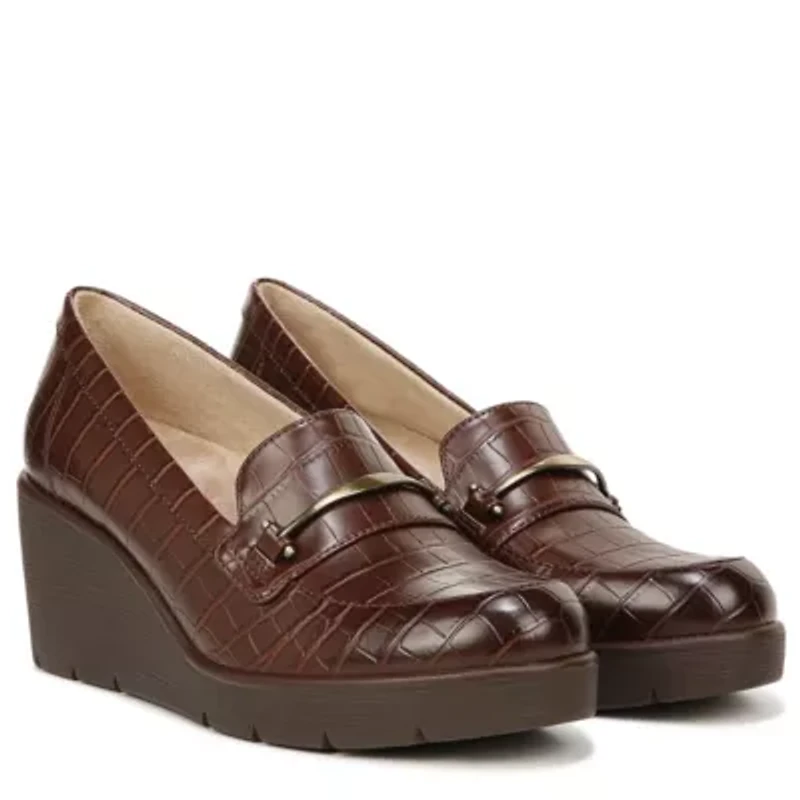 Achieve Wedge Loafer