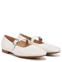 Kelly Mary Jane Flat