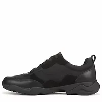 Walk Slim Glide Sneaker