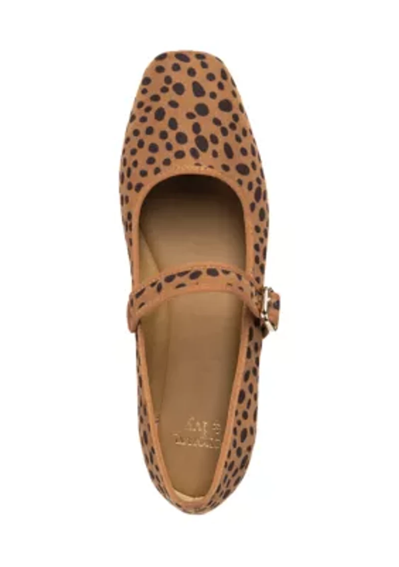 Bellevue Mary Jane Flats