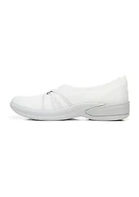Niche Slip On