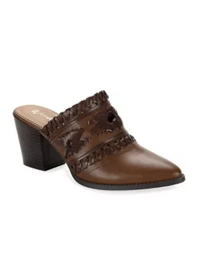Lara Mules