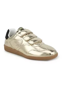 Pace Sneakers