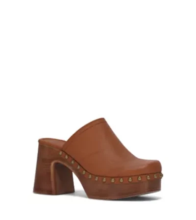 Wylie Clog