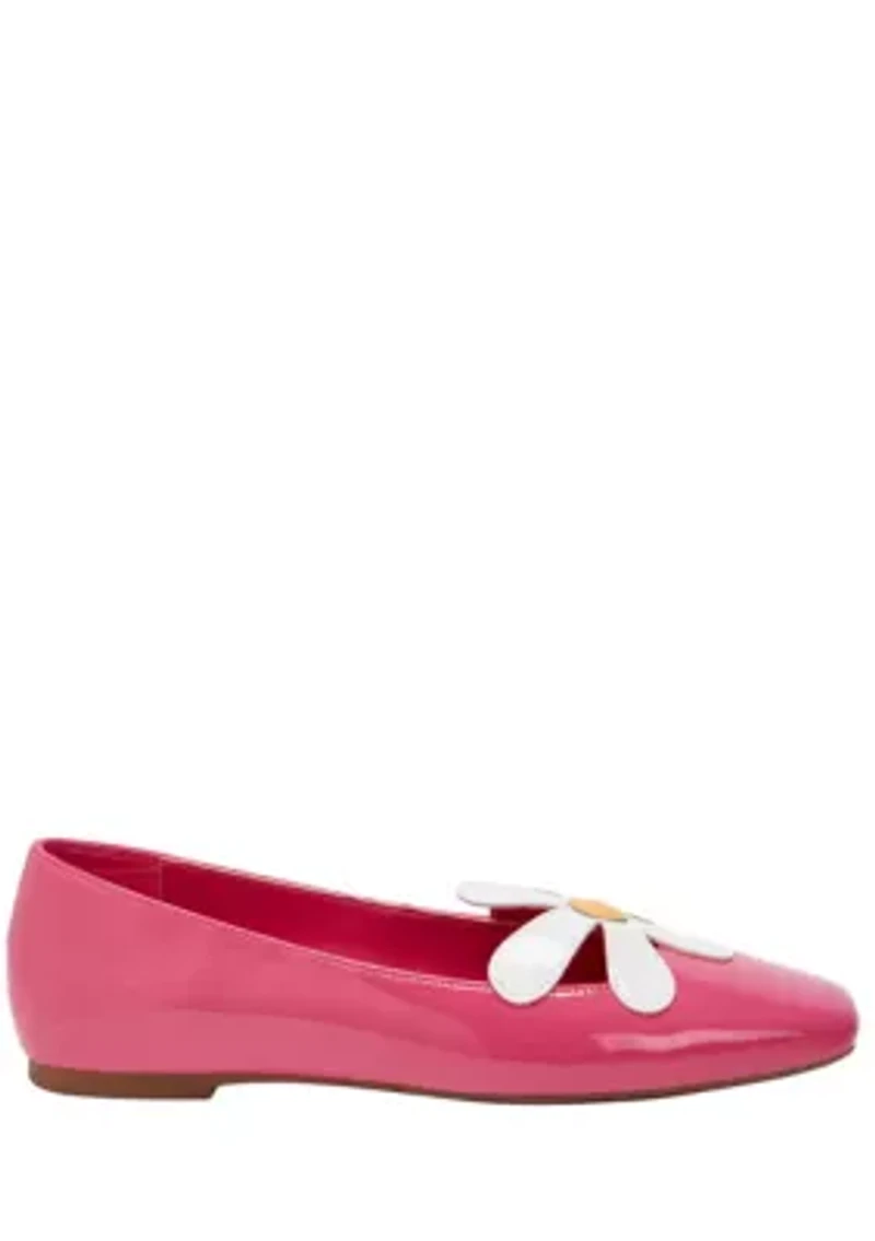 The Evie Daisy Flat