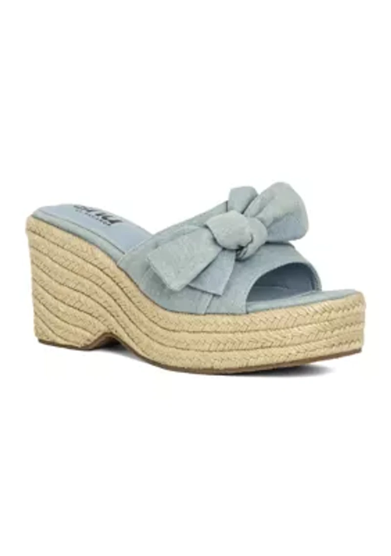 Ingrid Platform Sandals