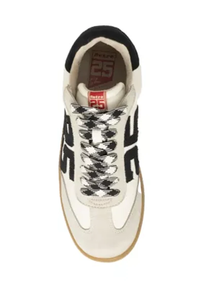 Retro 25 Sneakers