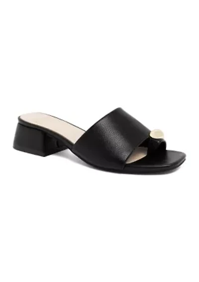 Unaton Toe Ring Sandals