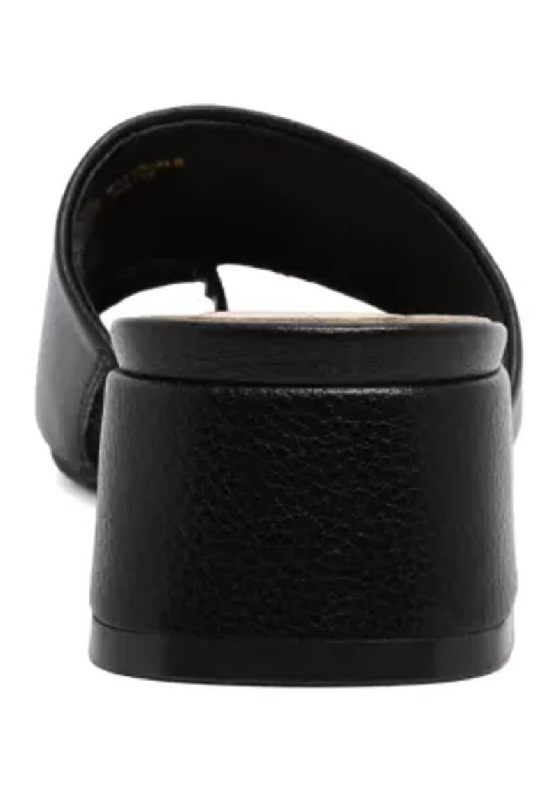 Unaton Toe Ring Sandals