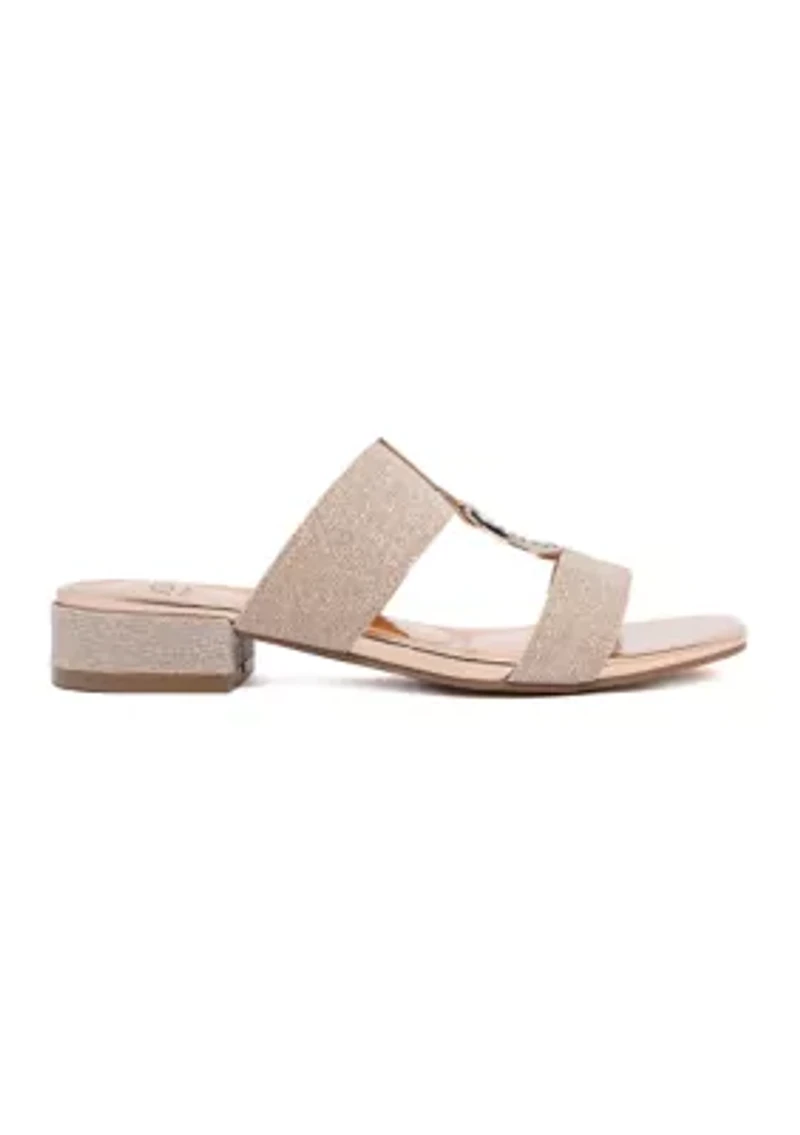 Vannea Sandals