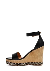 Tammara Q-Strap Wedge Sandals