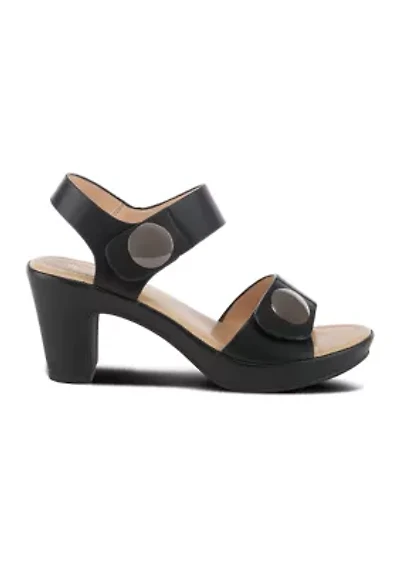 Della Sandals
