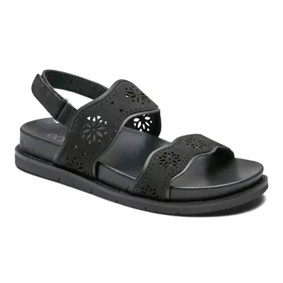 Ferne Round Toe Casual Flat Strappy Sandals