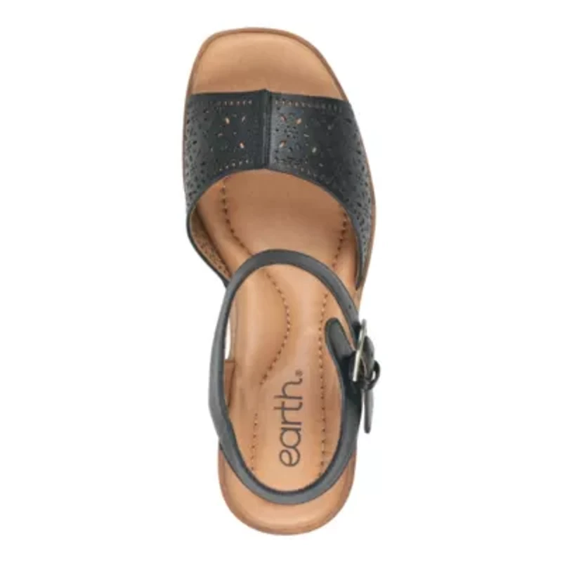 Quinty Block Heel Square Toe Dress Sandals