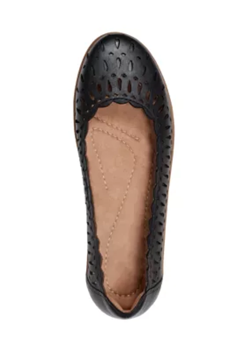 Luna Round Toe Casual Slip On Ballet Flats