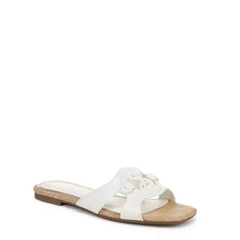 Lana Flat Sandal