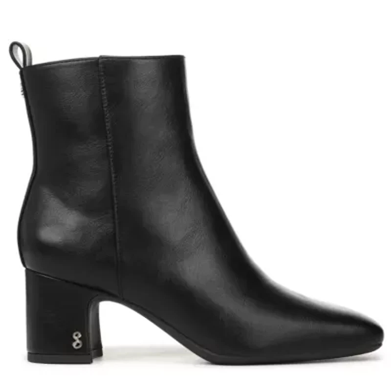 Yvonne Ankle Bootie