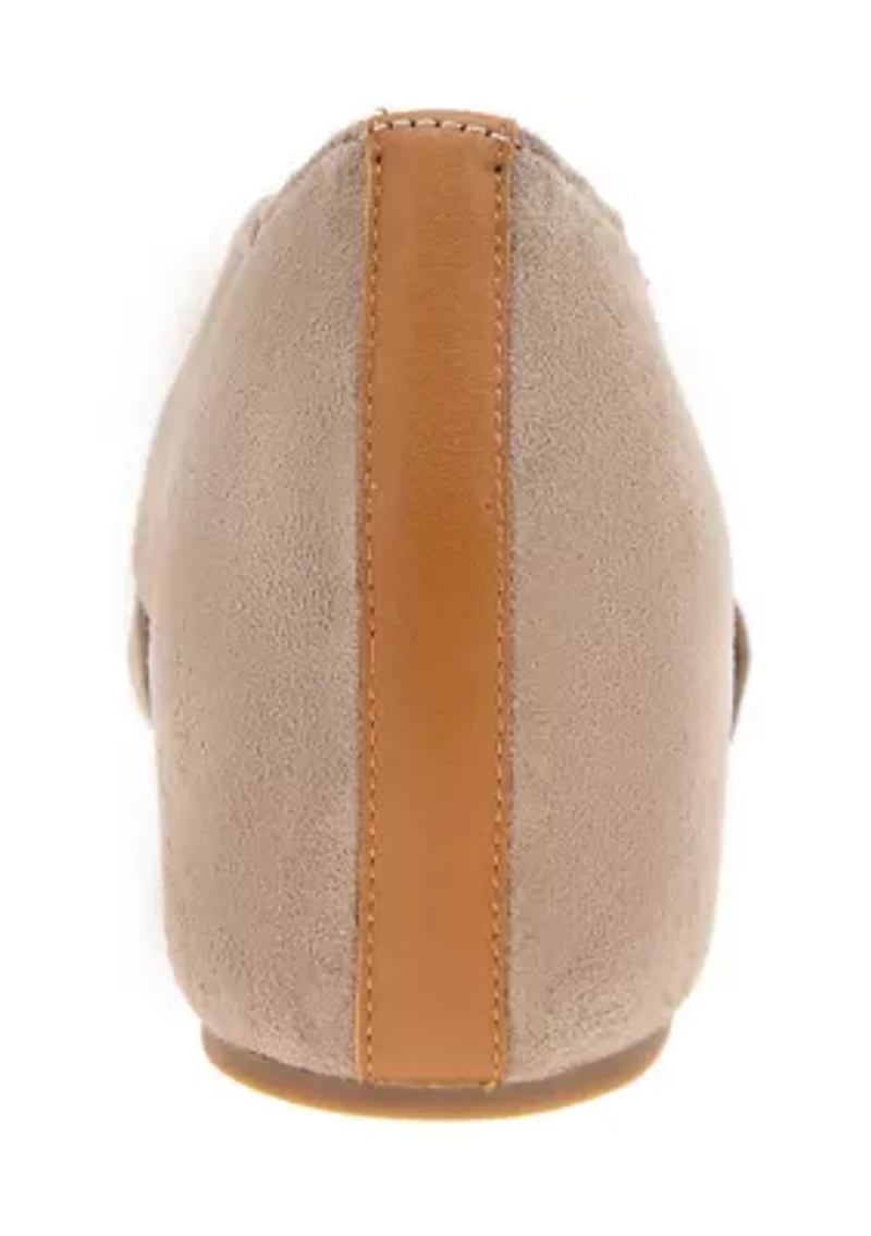 Gainey Crossover Sandals