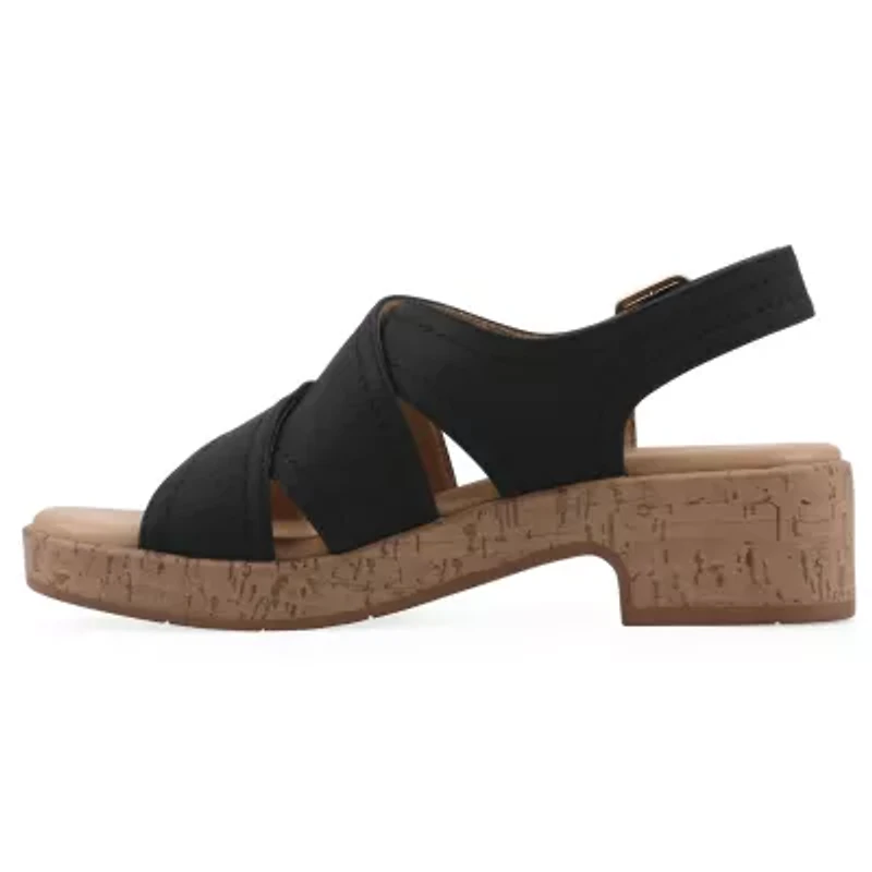 Finnlee Block Heel Sandal