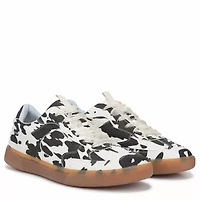 Tastic Lace Up Sneaker