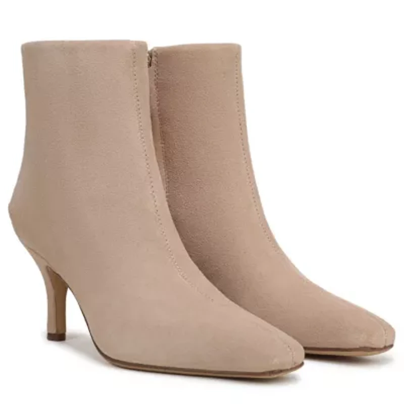 Laura Kitten Heel Booties