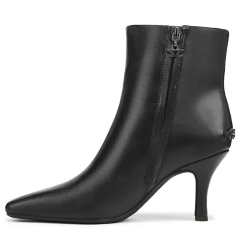 Laura Kitten Heel Booties
