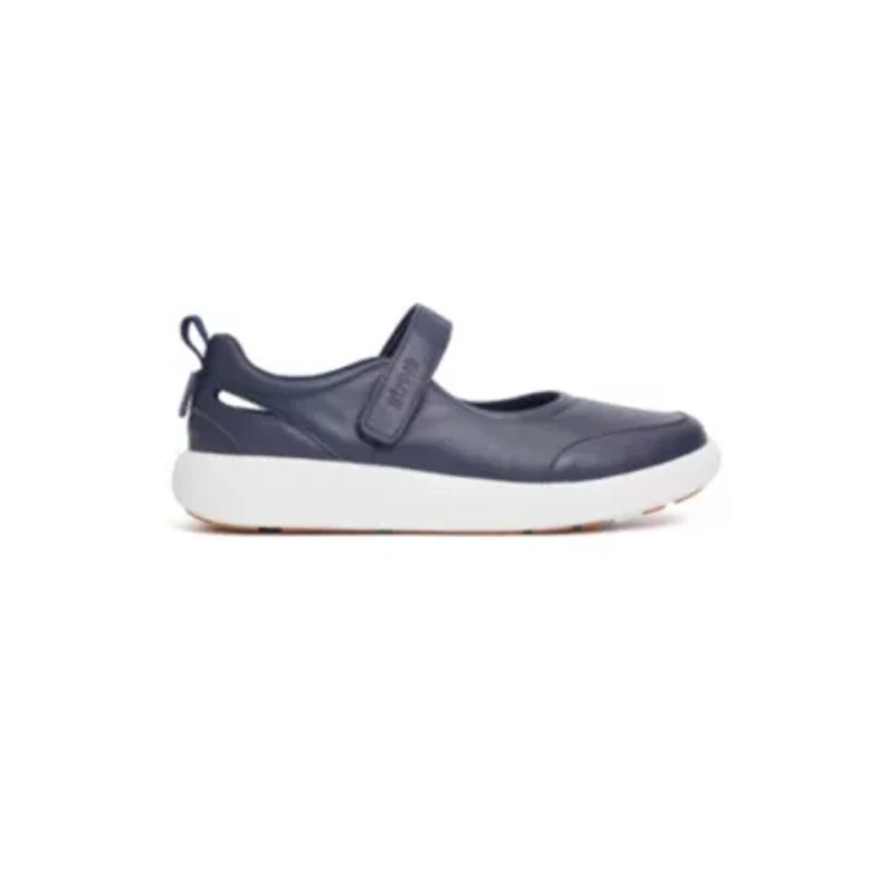 Skip Sneakers