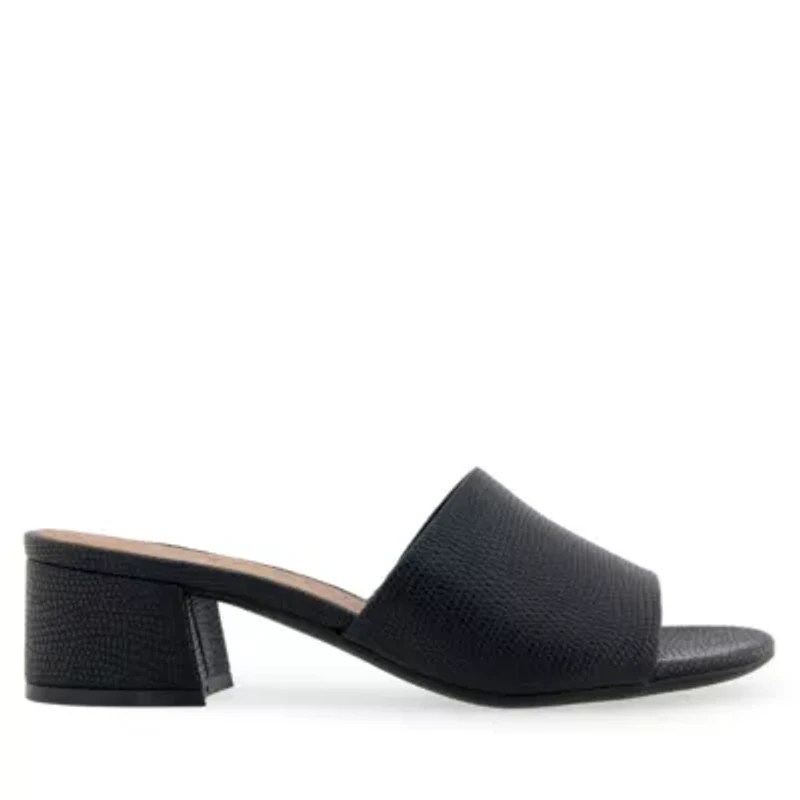 Como Slide Sandals