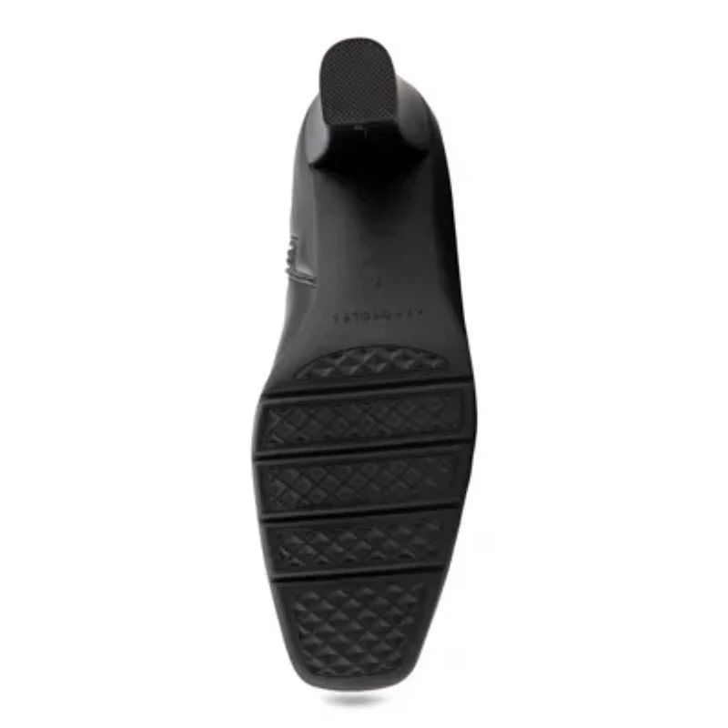 Clover Stretch Knee-High Boot