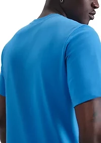 Sportswear Club Unisex T-Shirt