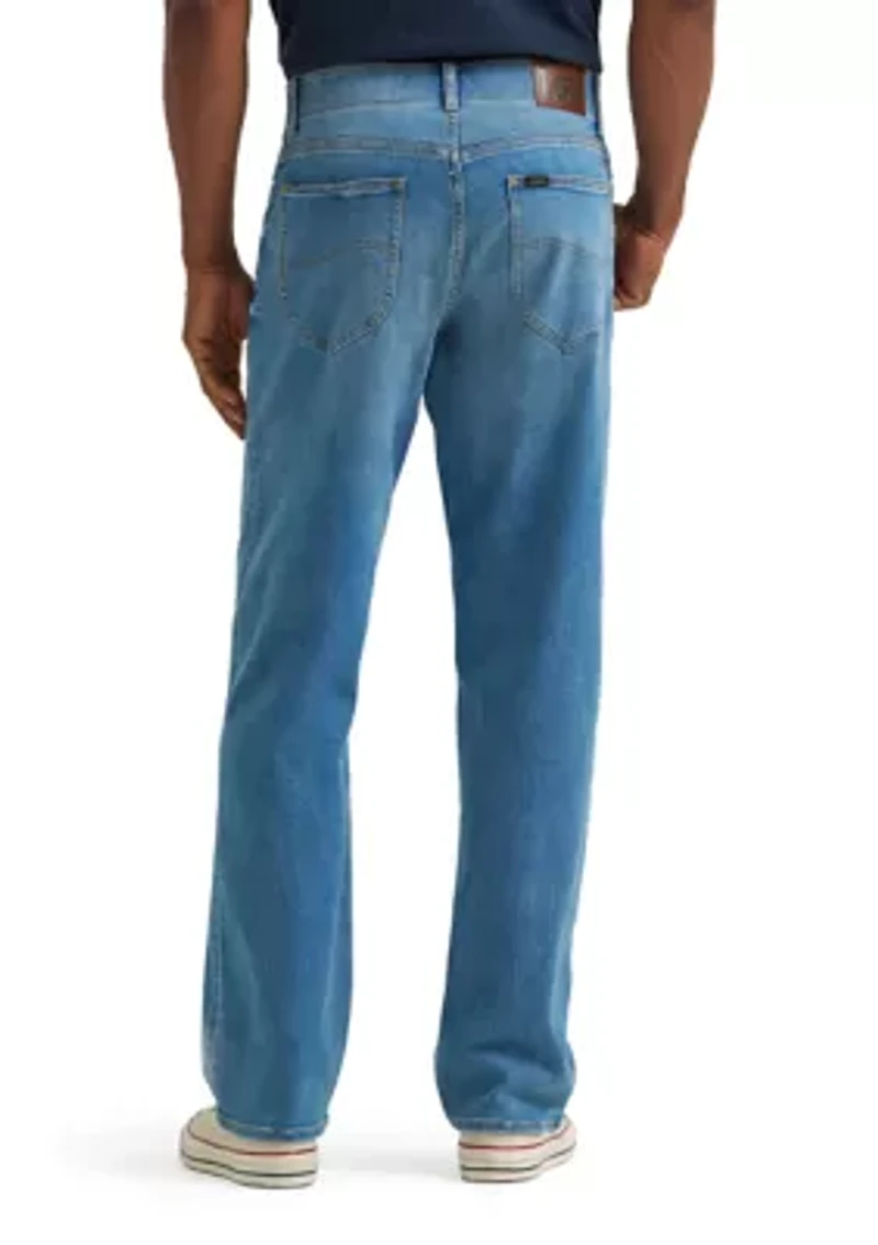 Extreme Motion Loose Fit Jeans