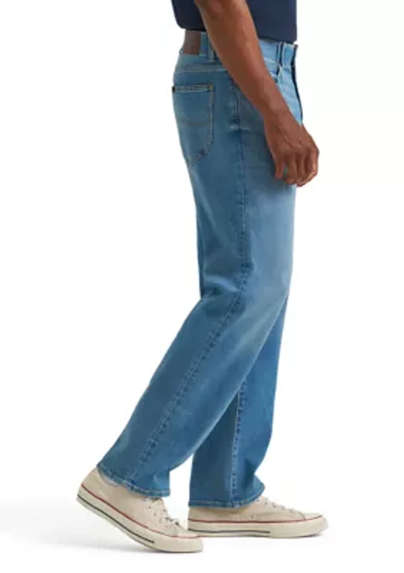 Extreme Motion Loose Fit Jeans