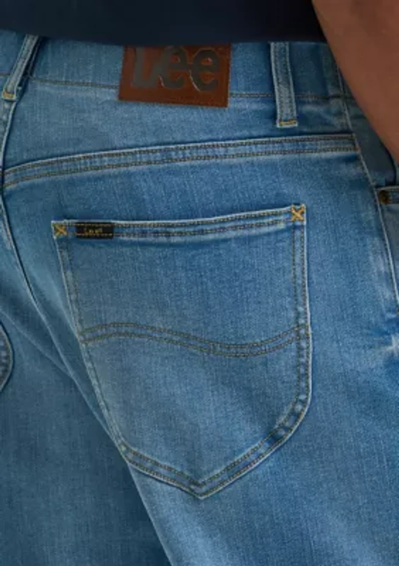 Extreme Motion Loose Fit Jeans