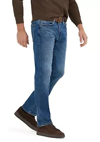 Extreme Motion Slim Straight Jeans