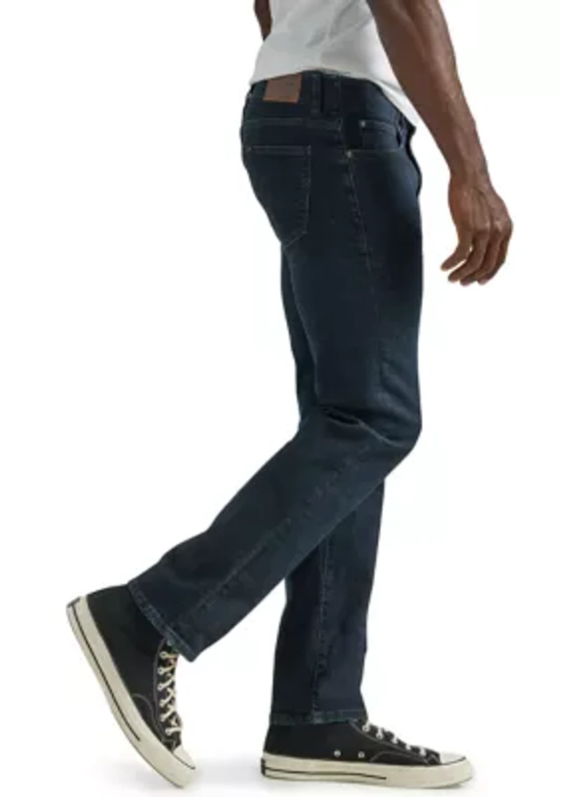 Men’s Extreme Motion Slim Straight Leg Jeans