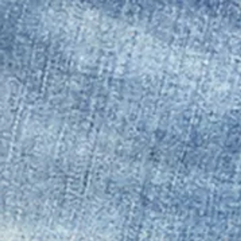 541™ Athletic Taper Jeans